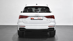 Q3 35 TFSI Black line S tronic