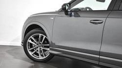 Q3 35 TDI S line S tronic 110kW