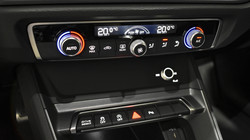Q3 35 TDI S line S tronic 110kW